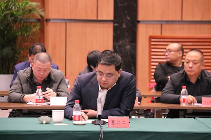 全國工商聯(lián)家具裝飾業(yè)商會秘書長張仁江